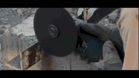 当场死亡!2020年砂轮机安全事故:不装防护罩的砂轮机就是杀人机!