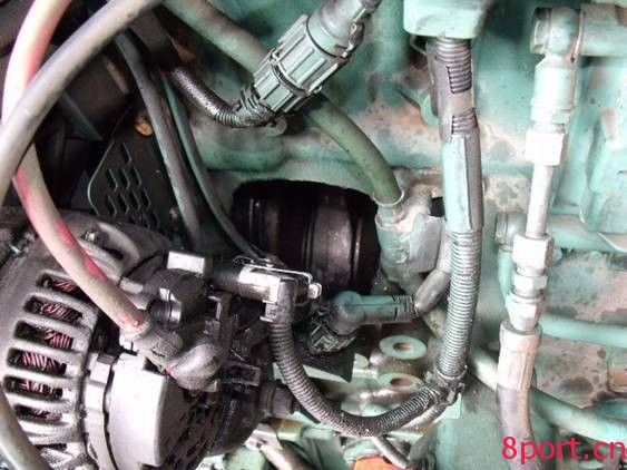 技术交流材料---------- VOLVO TAD1641GE发动机的结构特殊性及其保养检查的重点-港口技术安全网