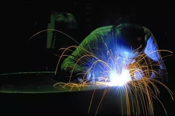 浅谈空气开关中的“空气”以及灭弧原理~涨知识!