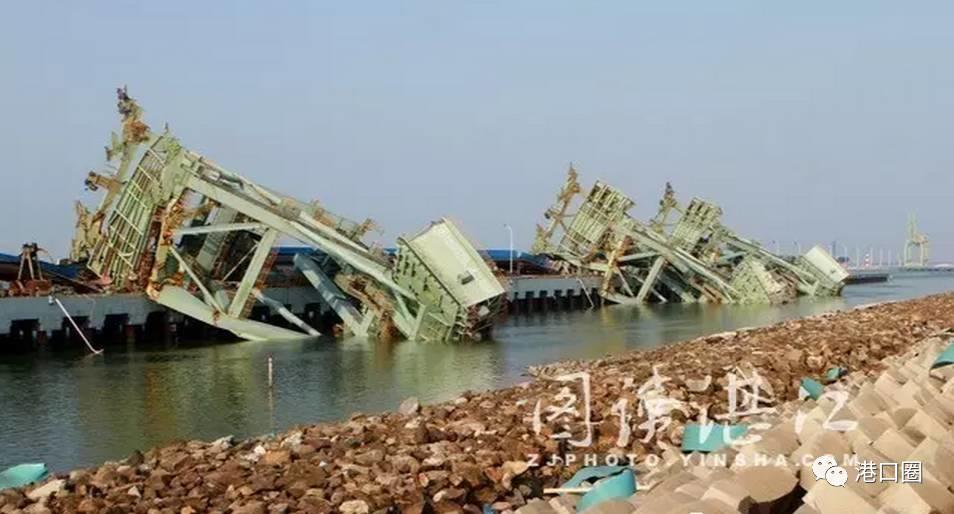 回顾港口机械史最大灾难:11台港机损毁 港口瘫痪 厂商退出港机市场丨港口圈