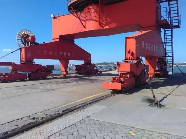 回顾港口机械史最大灾难:11台港机损毁 港口瘫痪 厂商退出港机市场丨港口圈