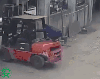 强烈推荐！叉车司机事故案例汇总