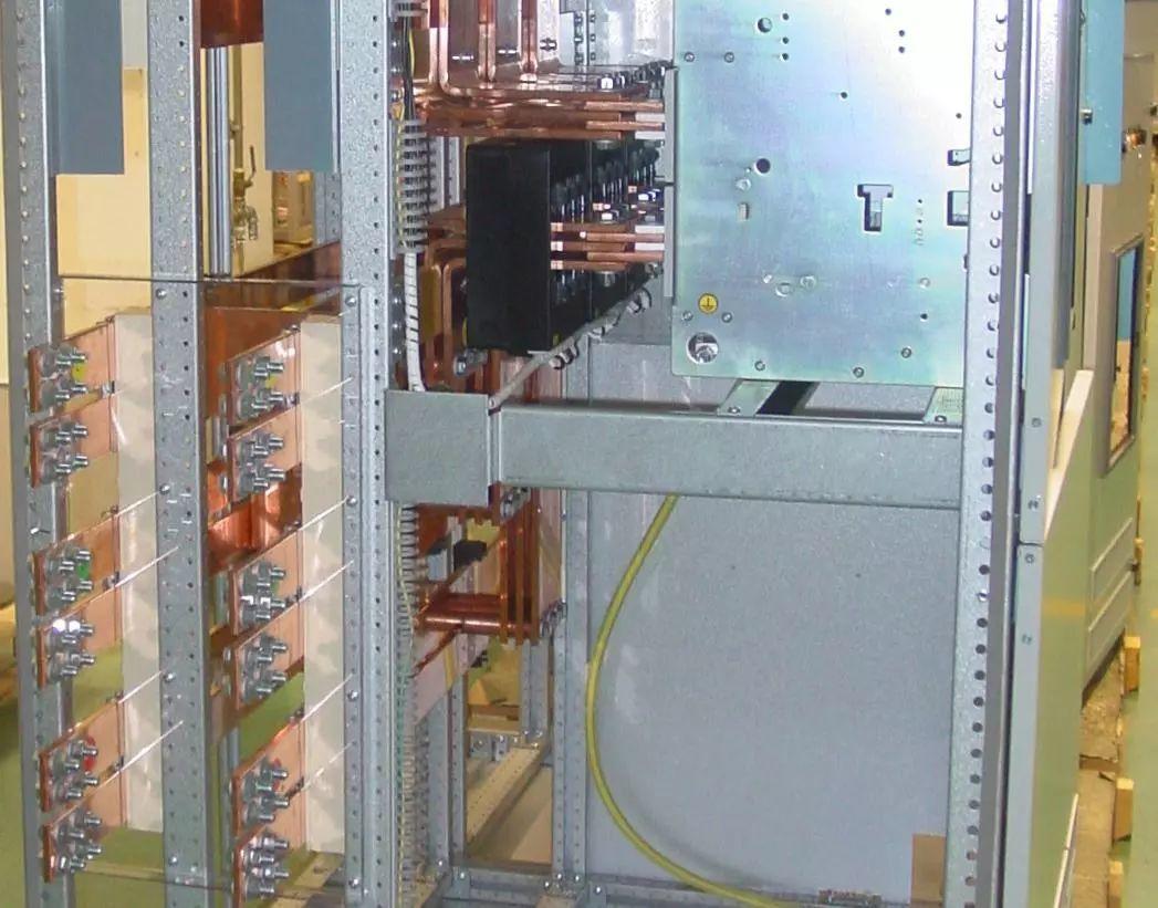 电线承载能力只和电流的大小有关系吗? 和电压、功率有没有关系? 电线承载能力只和电流的大小有关系吗? 和电压、功率有没有关系?