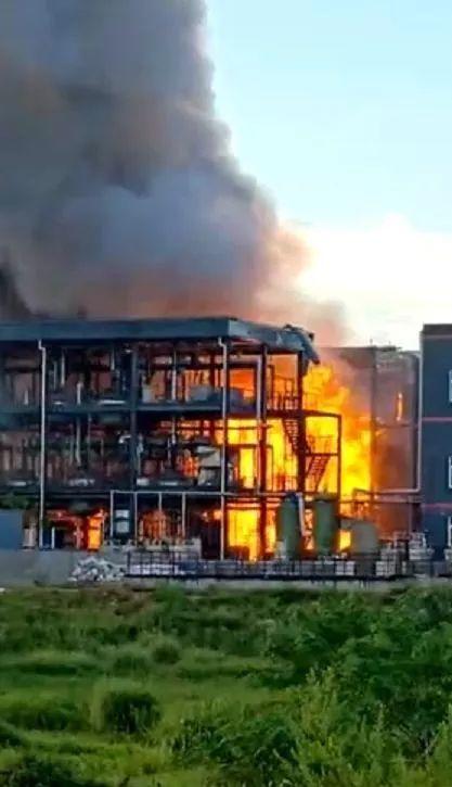 爆燃、坍塌、倾覆……3起事故124人死亡丨交接班期间的安全事故太可怕！