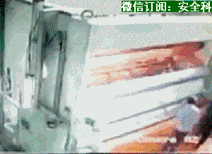 [事故案例]工人被卷进机械，旋转3分钟才被甩出来；地面血肉模糊