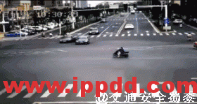 2020年2月复工事故视频，常见各种类型事故发生瞬间动图展示及员工安全培训教材PPT