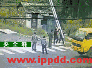 2020年2月复工事故视频，常见各种类型事故发生瞬间动图展示及员工安全培训教材PPT