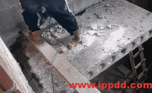 2020年2月复工事故视频，常见各种类型事故发生瞬间动图展示及员工安全培训教材PPT