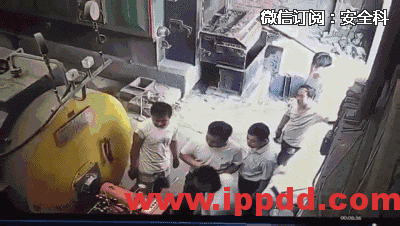 2020年2月复工事故视频，常见各种类型事故发生瞬间动图展示及员工安全培训教材PPT