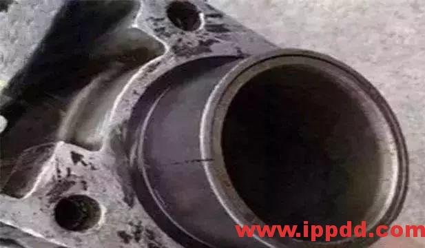 修机丨机油进水的原因及判断方法 发动机机油进水的原因及判断方法