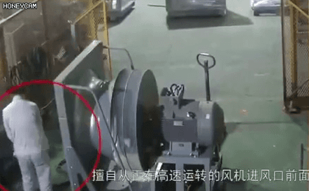 机械伤害到底该怎么防 | 案例:合肥一女工被升降平台挤压身亡!