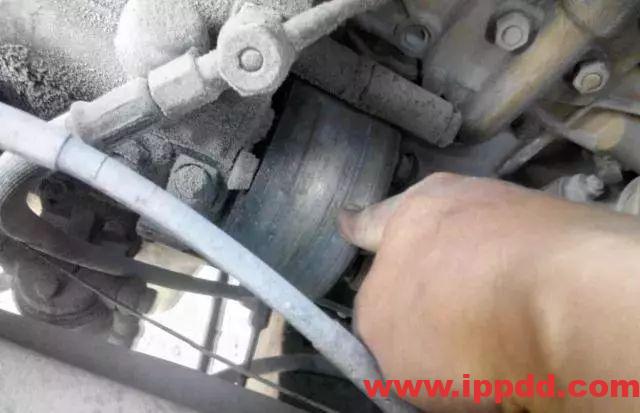 维修经验 | 发动冒白烟案例解析