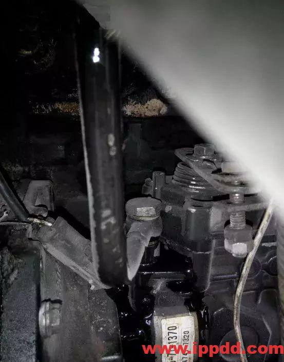 维修经验 | 发动冒白烟案例解析