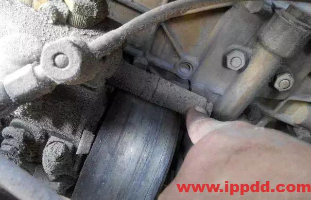 维修经验 | 发动冒白烟案例解析