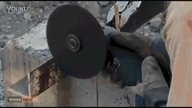 【砂轮机事故】脖子被切!不要再问为什么要安防护罩!