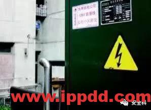 又一惨剧!工人被卷入碎料机 挣扎20秒……又是违章作业 全体员工敲警钟!