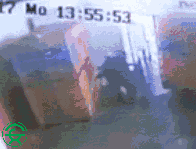 视频案例 | 叉车违规加配重，驾驶员1秒胸廓砸稀碎！