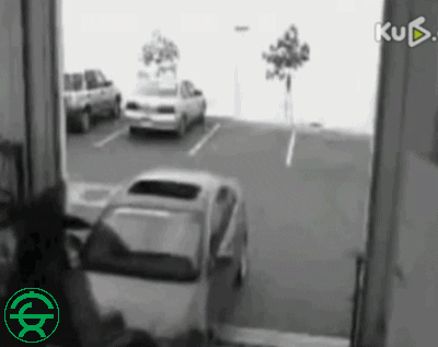 视频案例 | 叉车违规加配重，驾驶员1秒胸廓砸稀碎！