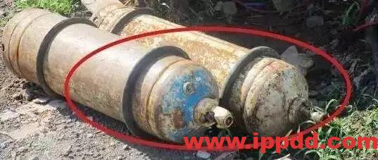 配电箱旁放乙炔瓶？罚！气瓶安全管理不到位，真的会要人命！