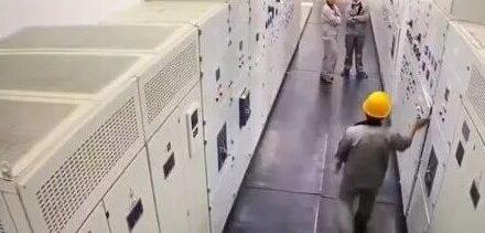 事故通报:又是配电箱爆炸事故!附配电箱隐患检查要点汇总-港口技术安全网