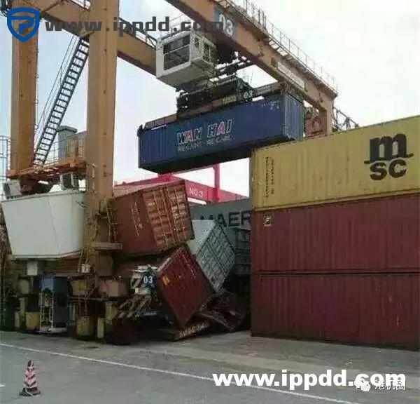 从RTG倾倒事故,聊场桥作业防打保龄的重要性 | 转自港机圈