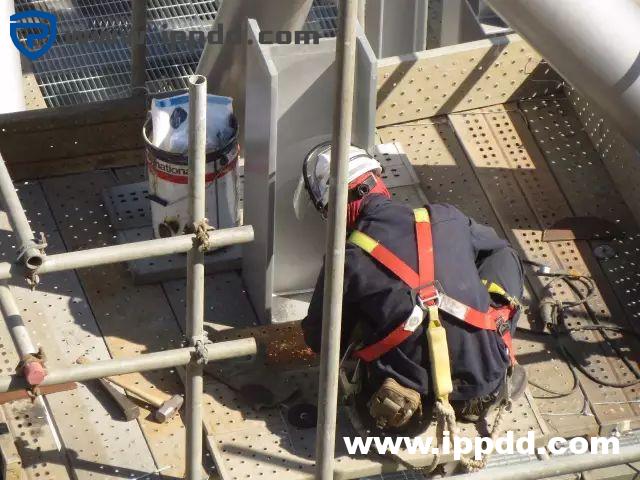 安全知识培训素材 | 看图找隐患：100条现场不规范作业隐患大汇总