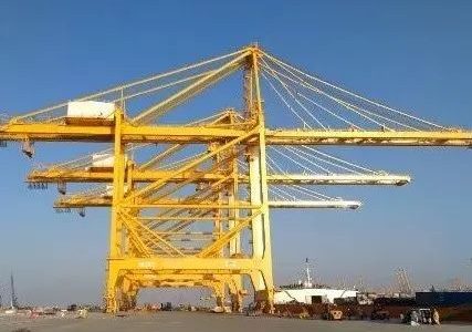 3E（plus)级超大型岸桥简介！-港口技术安全网