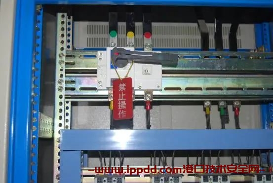 实用施工现场用电安全隐患（有图有依据）