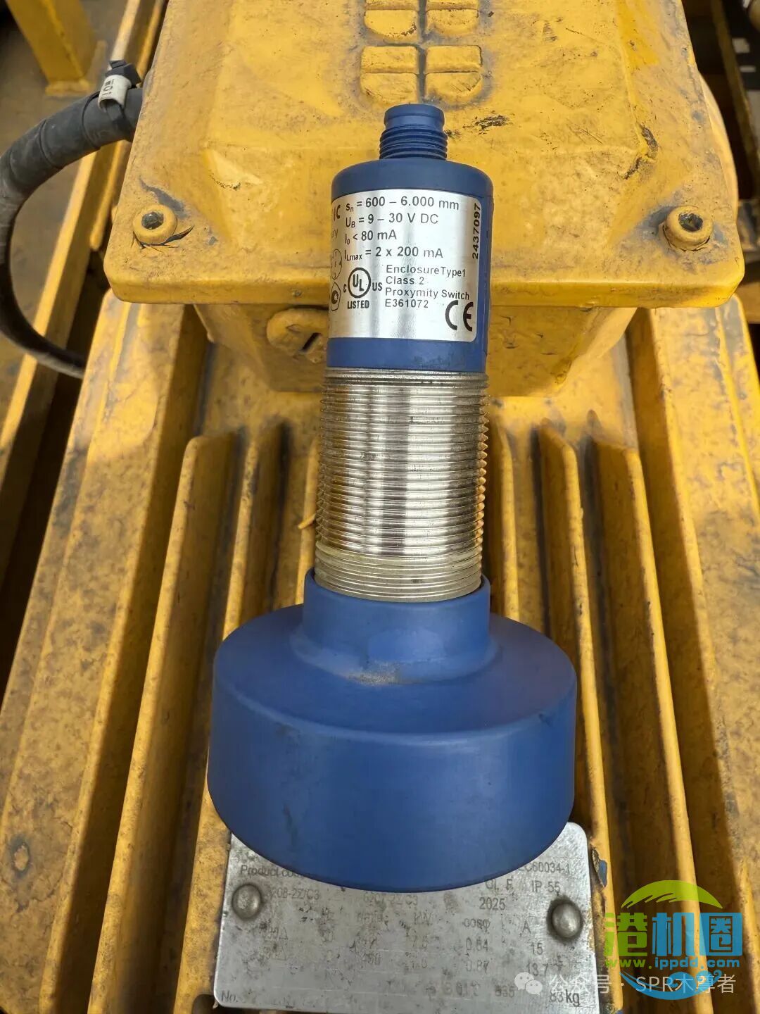 SPR木尊者 | 本港振华双箱吊具超声波传感器MIC+/DD/TC设定距离