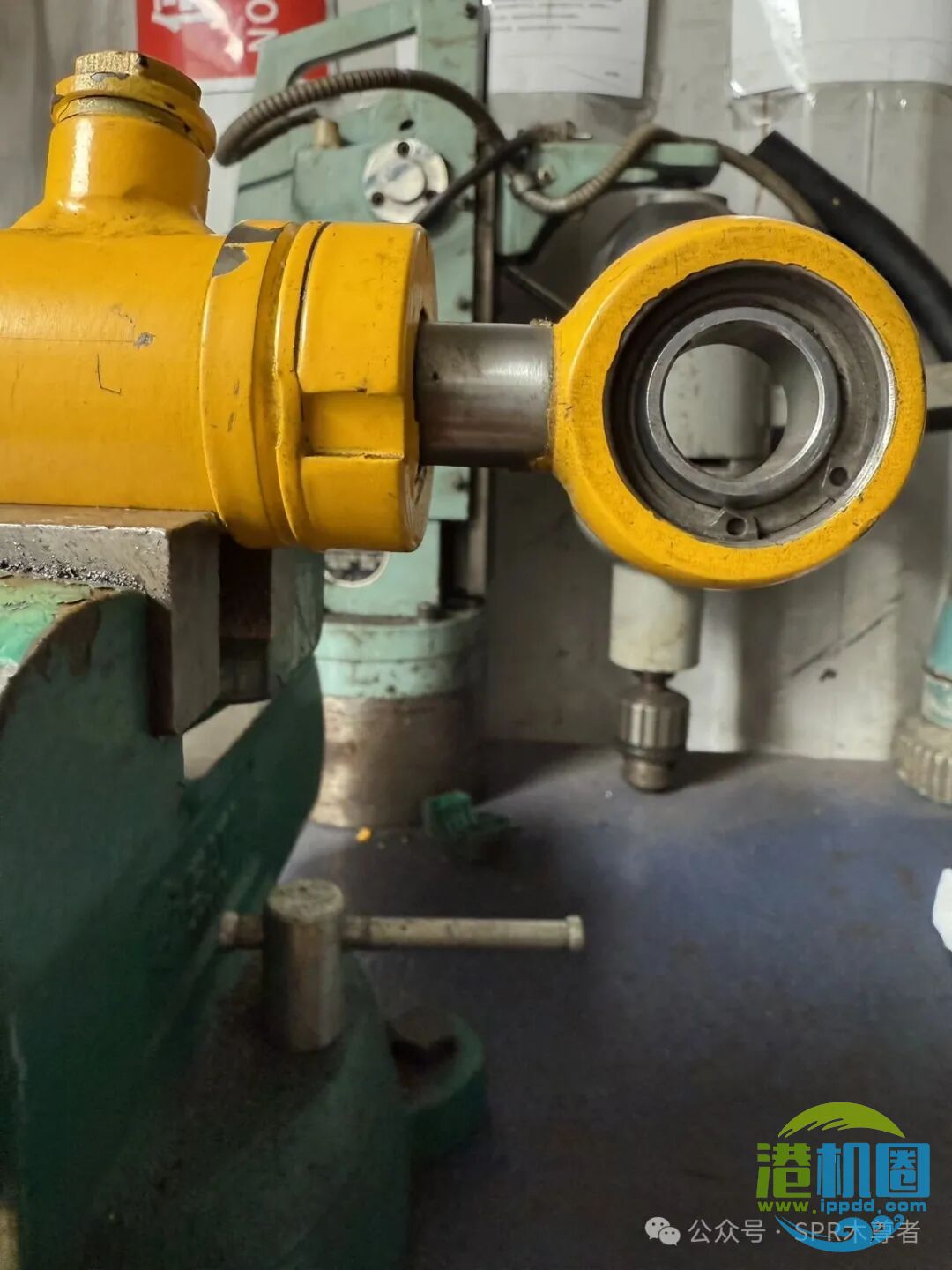 旋锁方箱保养细节补充